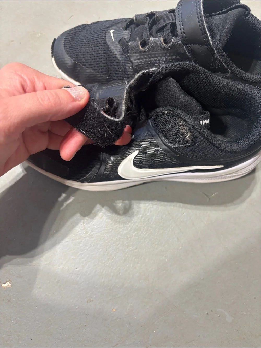Nike Black and White Kids' Hook-and-Loop Sneakers